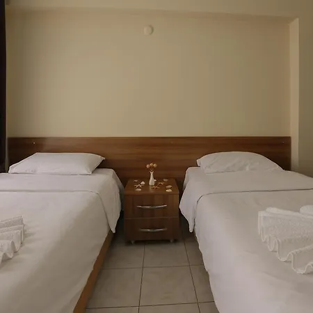 Hotel Gizem 2*