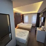 Gizem מלון 2*